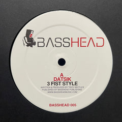 DatsiK - 3 Fist Style BASSHEAD005