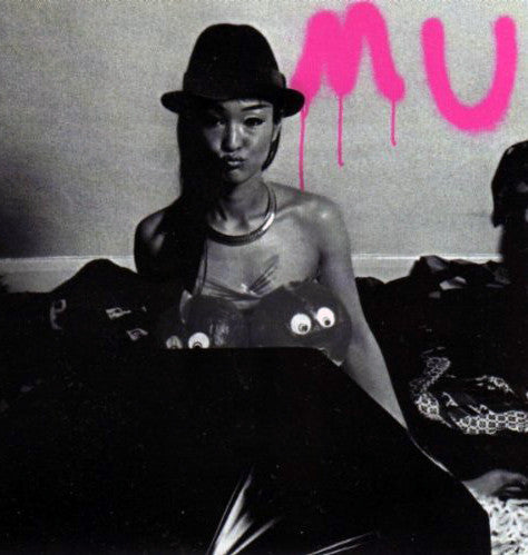 MU - Afro Finger And Gel - Output OPR 64
