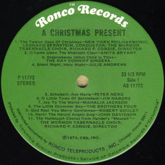 Various : A Christmas Present (LP, Comp, Gat)