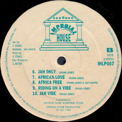 Vivian Jones Featuring Iauwata & Jah Wayne (2) : Iyaman (LP, Album)