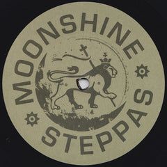 Various : Moonshine Steppas Discover The Unified Power Of Cian Finn, Radikal Guru, Alpha Steppa & Dub Dynasty (2x12")