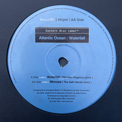 Atlantic Ocean - Waterfall blocx001
